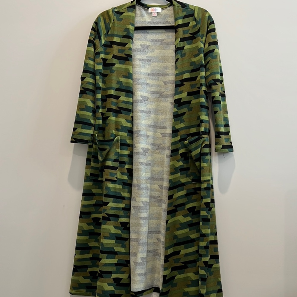Lularoe Sarah duster cardigan geometric abstract camo green nwt small